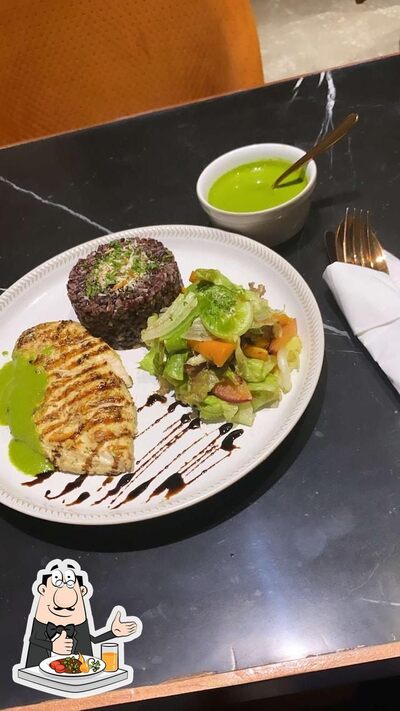 Meals at Lean Kitchen By Maya