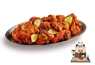 Refeições de carne são disponibilizados no Pizzaria e esfiharia