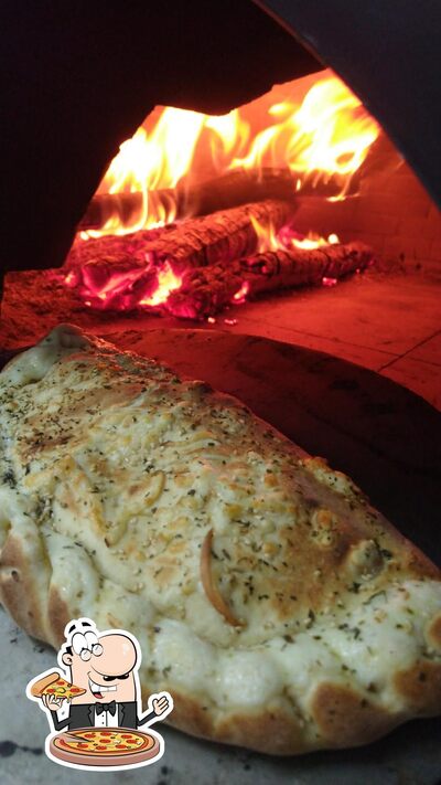 Peça pizza no Pizzaria Pucci