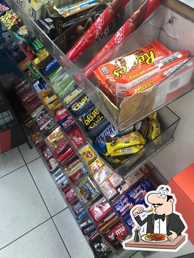 Comida em Padaria AM PM posto Ipiranga