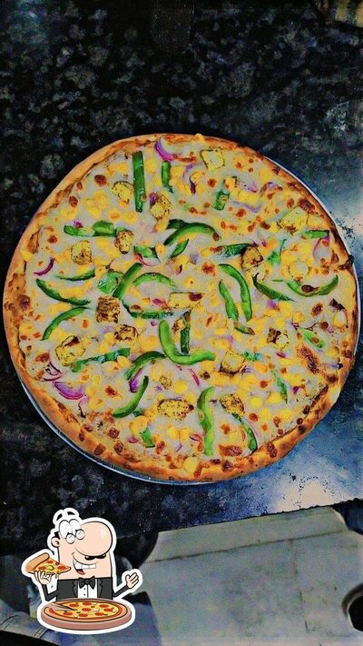 At El Pizzaro, you can enjoy pizza