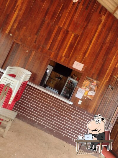 O interior do Bar da Madalena