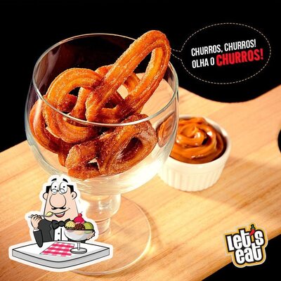 Não esqueça de experimentar uma sobremesa no Let's Eat Bandeiras