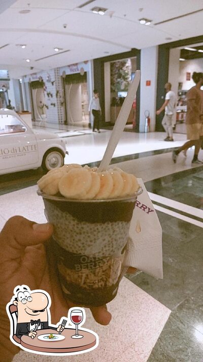 Comida em Oakberry Rio Sul
