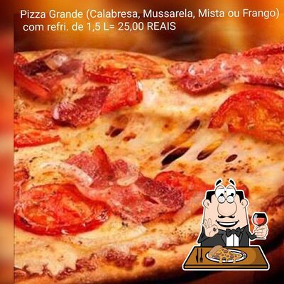 Peça pizza no Vinícius Pizzaria