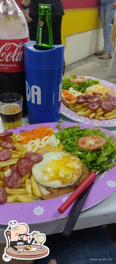 Comida em Paulinho Lanches