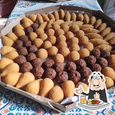 Platos en Salgadinhos da Tia Adelaide
