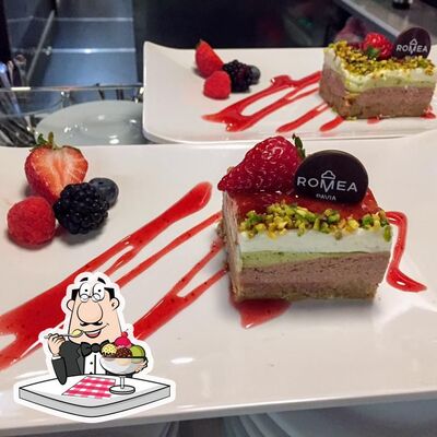 Non scordarti di ordinare un dessert al ristorante Gelateria Romea - Il Gelato con Amore
