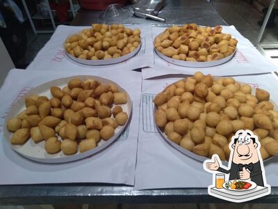Platos en ROSELI SALGADOS
