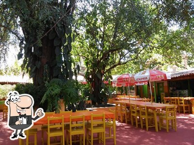 O interior do Bar e Restaurante Sítio Nossa Senhora Aparecida