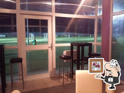 Dai un'occhiata agli interni di Caffe bar Sport Otocac