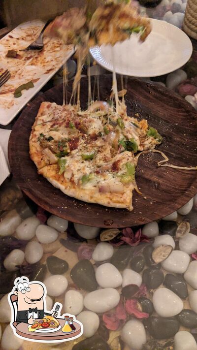 At Rabsal cafe, you can order pizza