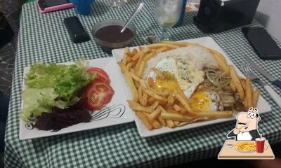 Peça cbatatas fritas francesas no Boteco Da Lú