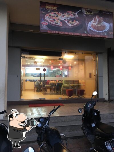 Domino's Pizza photo