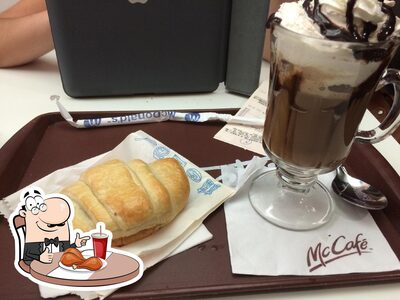Platos en McCafé