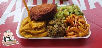 Platos en Acarajé Da Jaque
