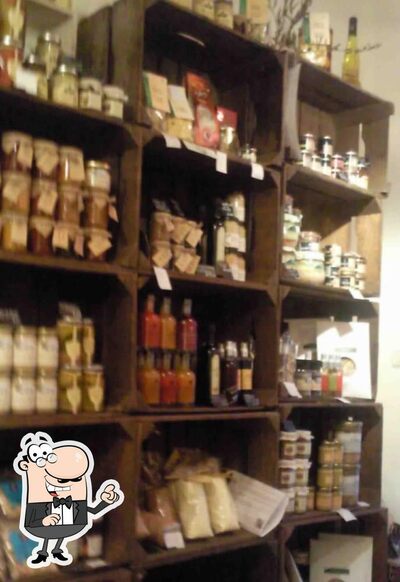 L'intérieur de Restaurant À l’Epicerie