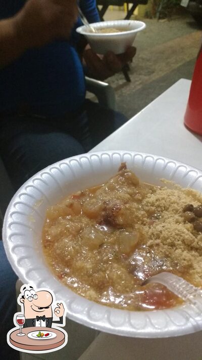 Comida em Bar do Pescuma