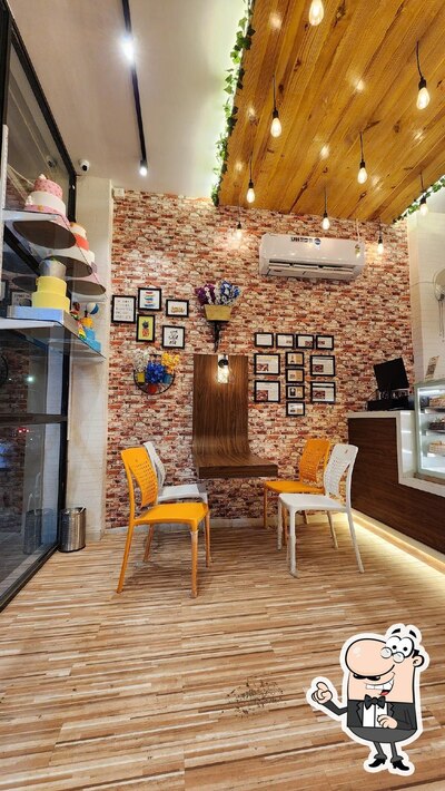 The interior of 7th Heaven