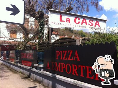 Voici l'annonce publicitaire de La Vuelta - Pizzeria de Pérouges Pérouges