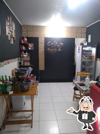 Veja imagens do interior do Café da Praia