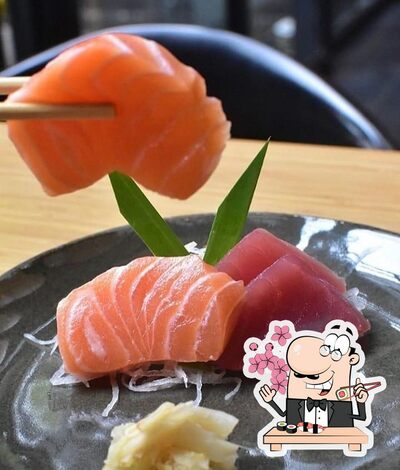 Presenteie-se com sushi no AKAMI SUSHI DELIVERY