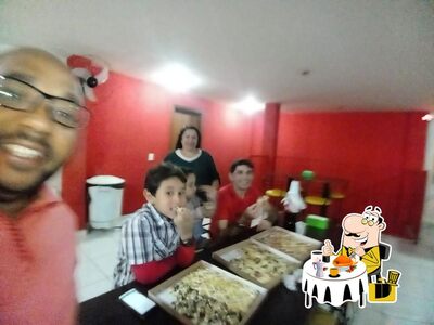 Comida em Dinos Pizza Quadrada - Recanto das Emas