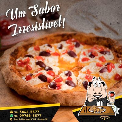 Consiga pizza no Alcantara Lanches e Porções
