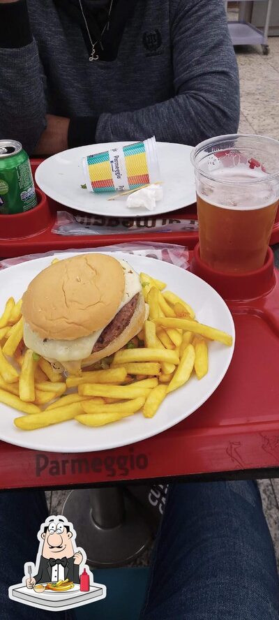O Parmeggio - Limeira oferece fritas