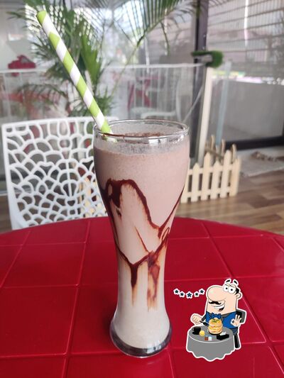 Food at R'Bistro
