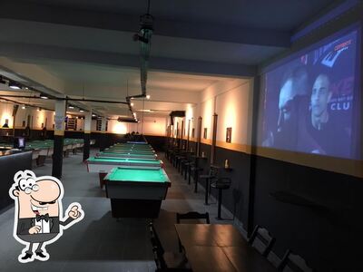 Veja imagens do interior do Taco's Sinuca