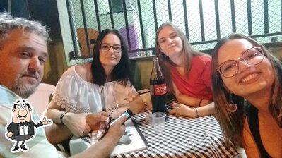 O interior do Panda Lanches