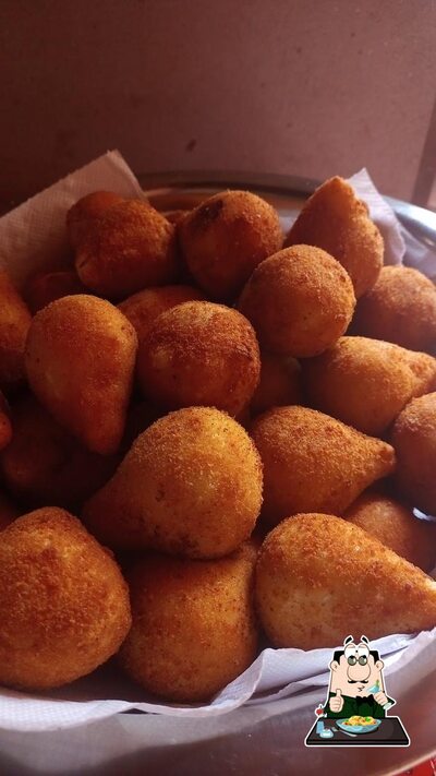 Platos en Sinhora lanches
