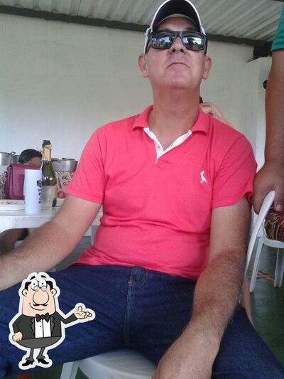 Veja imagens do interior do Churrasqueiro