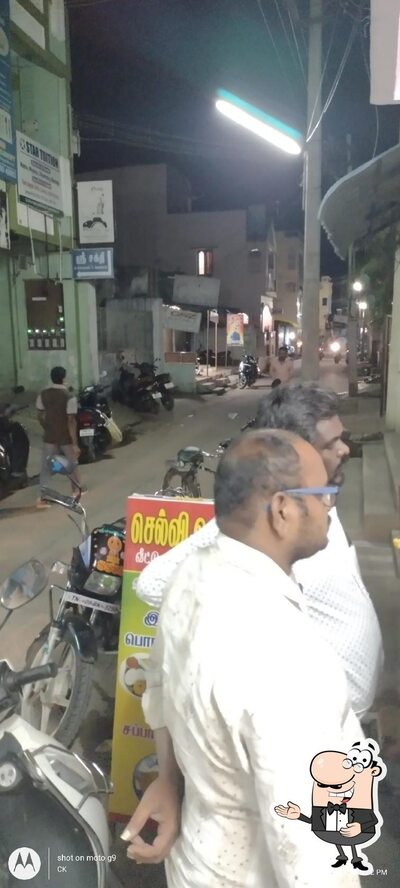 Selvi mess photo