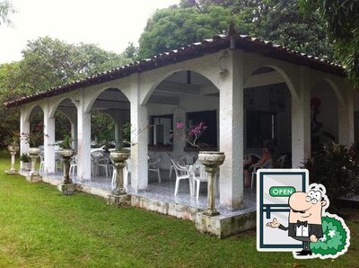 Veja imagens do exterior do Restaurante Quintela