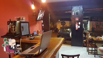 Veja imagens do interior do Rango Malandro
