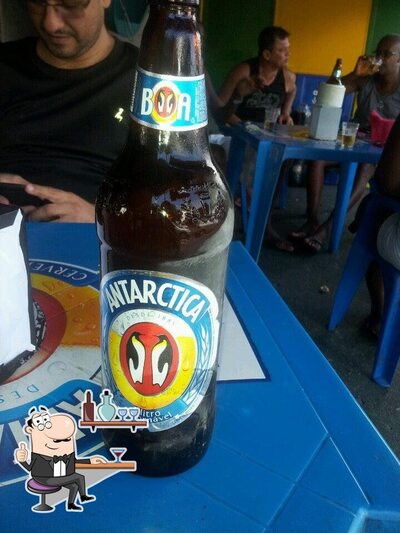 O interior do Bar Brasil