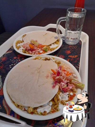 Order a burger at Chikoos Cafeteria