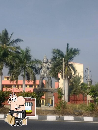 You can get some fresh air at the outside area of Sri Chowdeshwari Resturant