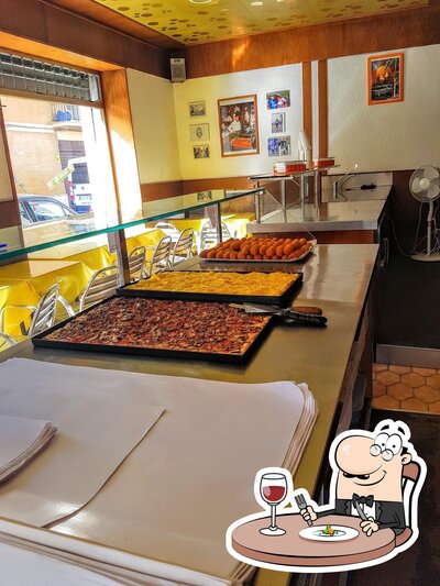 Cibo al Pizzeria Di Cardi Livio