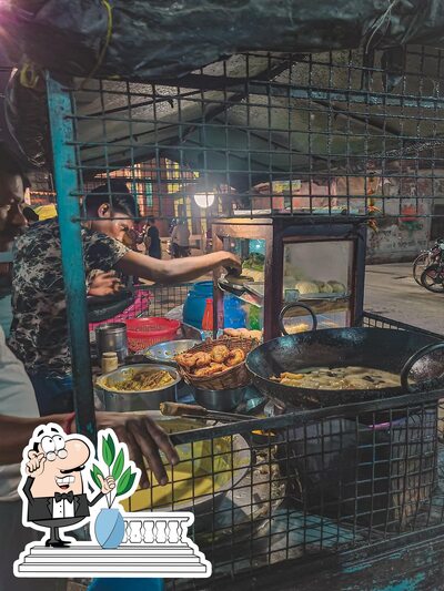 Check out the exterior of Street Food