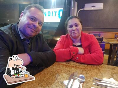 Platos en Bendito Gastropub