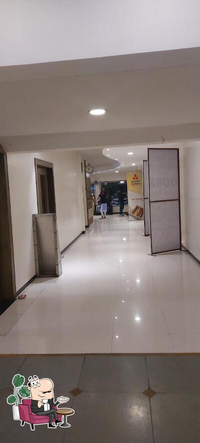 Check out how Hotel Alankar looks inside