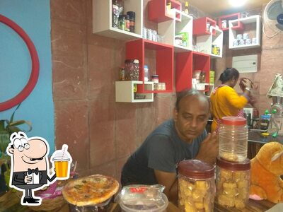 Adda cafe offers a selection of beverages