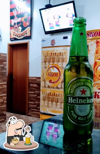 Peça um copo de cerveja leve ou escura