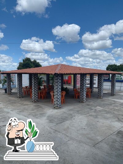 Veja imagens do exterior do Churrasqueira Ricardo Drink's