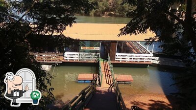 O exterior do Restaurante Flutuante