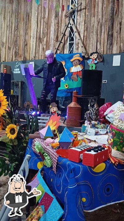 O interior do Rancho Tulinagem