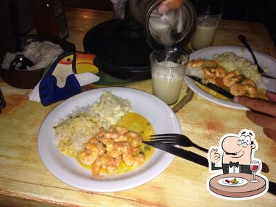 Platos en Recanto das Tulipas